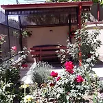 Casa Nina -camere Si * Eforie Nord