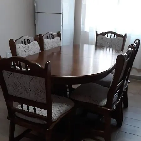 Privatunterkunft Casa Nina - Apartament Doua *