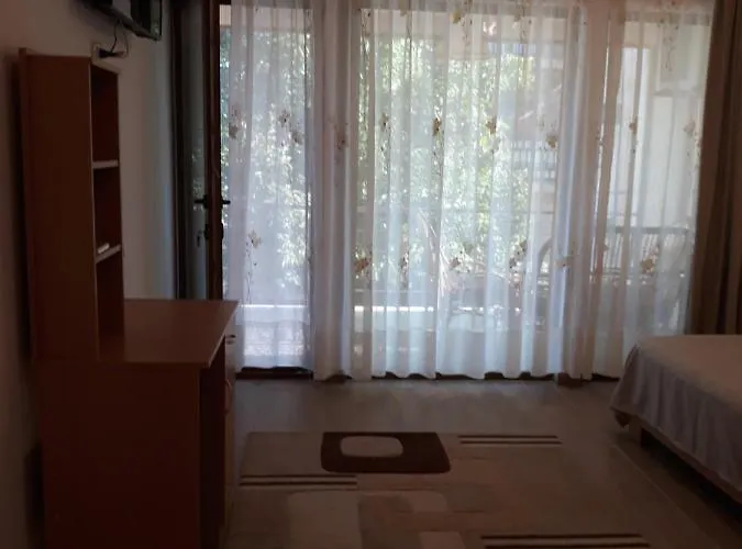 Privatunterkunft Casa Nina -camere Si *